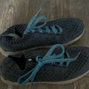 NoBull Runners size 6.5